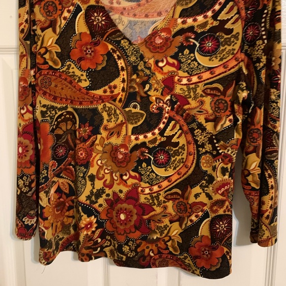 Good Clothes Top size Medium - Picture 2 of 7